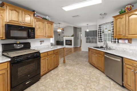 Villa ou maison à vendre à Mayo, Floride: 5 chambres, 298.22 m2 № 1778120 - photo 10