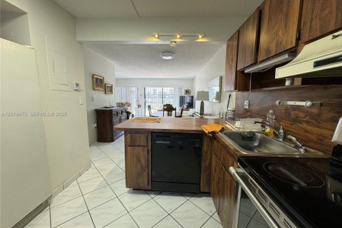 Copropriété à vendre à Miami, Floride: 3 chambres, 114.18 m2 № 2153799 - photo 5