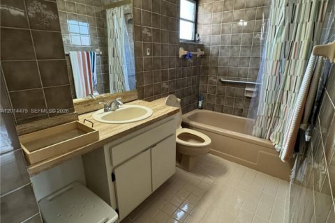 Copropriété à vendre à Miami, Floride: 3 chambres, 114.18 m2 № 2153799 - photo 23
