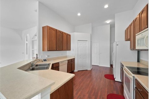 Casa en alquiler en Kissimmee, Florida, 3 dormitorios, 223.52 m2 № 1655760 - foto 20