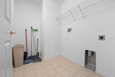 Casa en alquiler en Kissimmee, Florida, 3 dormitorios, 223.52 m2 № 1655760 - foto 30