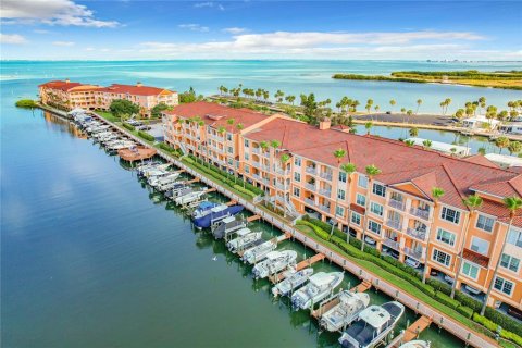 Condo in Tampa, Florida, 2 bedrooms  № 1354176 - photo 28