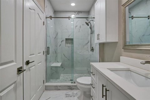 Condo in Tampa, Florida, 2 bedrooms  № 1354176 - photo 5