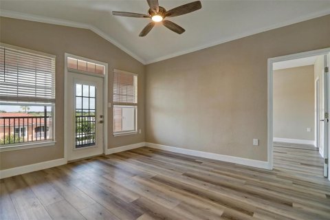 Condo in Tampa, Florida, 2 bedrooms  № 1354176 - photo 4