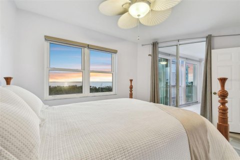 Condo in Palmetto, Florida, 3 bedrooms  № 1649943 - photo 14