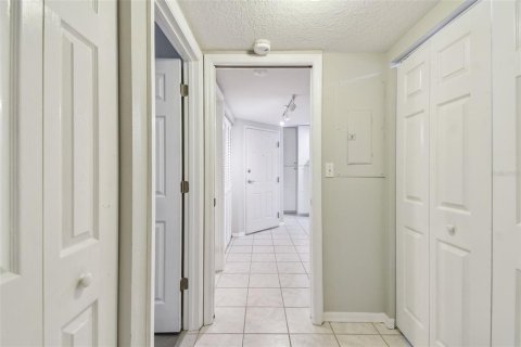Condo in Palmetto, Florida, 3 bedrooms  № 1649943 - photo 19