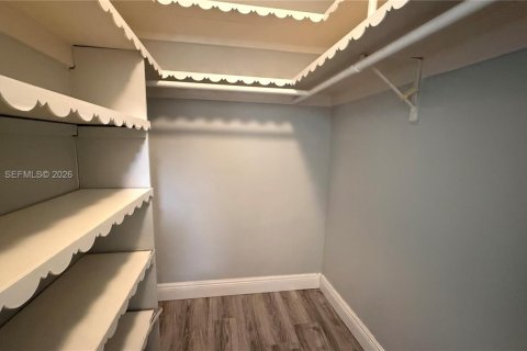 Condo in Lighthouse Point, Florida, 1 bedroom  № 2002649 - photo 11