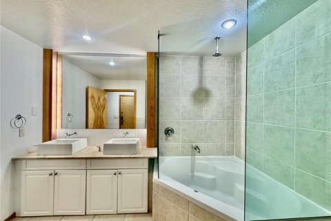 Copropriété à vendre à Palm Coast, Floride: 2 chambres, 116.13 m2 № 2111812 - photo 8