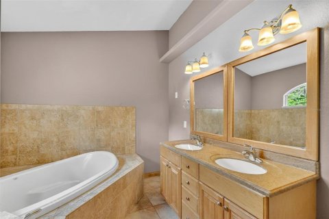 Casa en venta en Ocala, Florida, 4 dormitorios, 285.21 m2 № 1903712 - foto 29