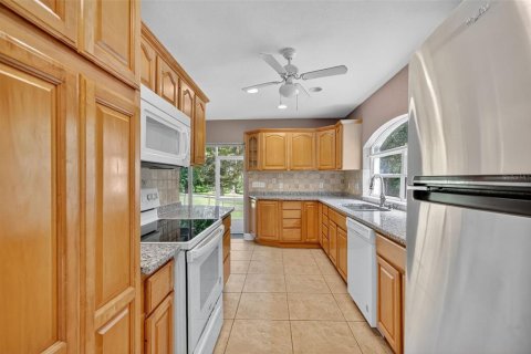 Casa en venta en Ocala, Florida, 4 dormitorios, 285.21 m2 № 1903712 - foto 18