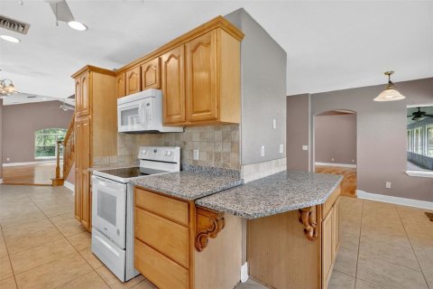 Casa en venta en Ocala, Florida, 4 dormitorios, 285.21 m2 № 1903712 - foto 16