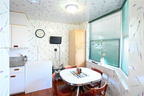 Купить кондоминиум в Санрайз, Флорида 3 спальни, 127.28м2, № 2020118 - фото 11