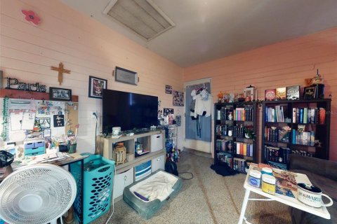 House in Port Orange, Florida 2 bedrooms, 98.48 sq.m. № 1717244 - photo 9