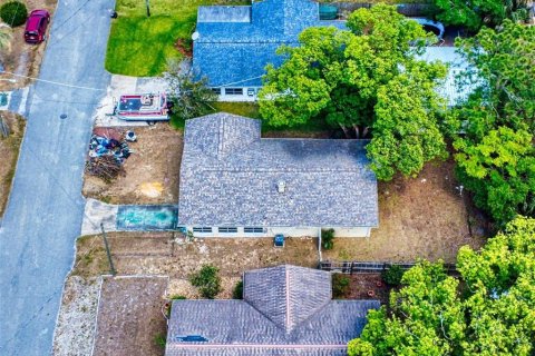 House in Port Orange, Florida 2 bedrooms, 98.48 sq.m. № 1717244 - photo 2