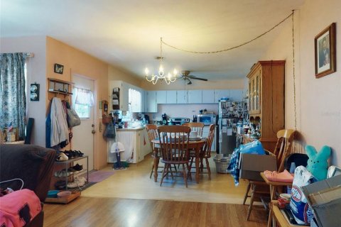 House in Port Orange, Florida 2 bedrooms, 98.48 sq.m. № 1717244 - photo 19