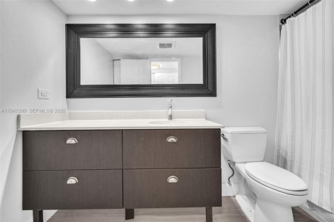 Снять в аренду квартиру в Санни-Айлс-Бич, Флорида 2 спальни, 100.98м2, № 2003505 - фото 12