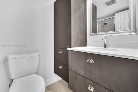 Снять в аренду квартиру в Санни-Айлс-Бич, Флорида 2 спальни, 100.98м2, № 2003505 - фото 10