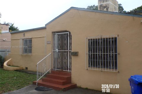 Купить виллу или дом в Майами, Флорида 4 спальни, 175.03м2, № 2005730 - фото 13