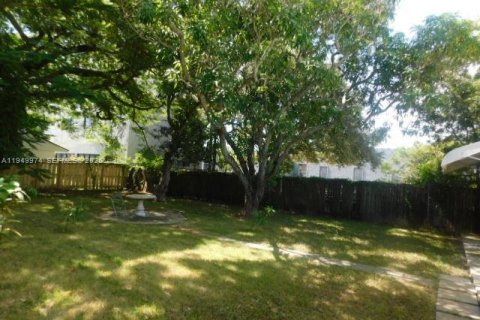 Купить виллу или дом в Майами, Флорида 4 спальни, 175.03м2, № 2005730 - фото 9