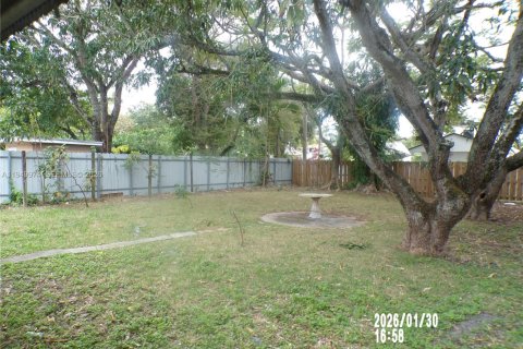 Купить виллу или дом в Майами, Флорида 4 спальни, 175.03м2, № 2005730 - фото 22