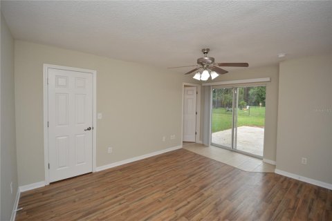 Villa ou maison à louer à Palm Coast, Floride: 4 chambres, 136.66 m2 № 1866224 - photo 22