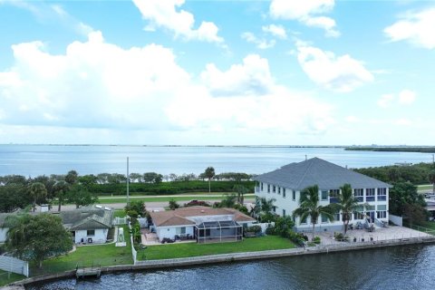Villa ou maison à vendre à Safety Harbor, Floride: 3 chambres, 184.88 m2 № 2339251 - photo 25