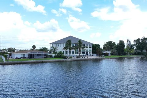 Villa ou maison à vendre à Safety Harbor, Floride: 3 chambres, 184.88 m2 № 2339251 - photo 19