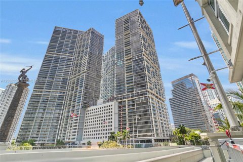 Condominio en venta en Miami, Florida, 2 dormitorios, 135.54 m2 № 2074462 - foto 25