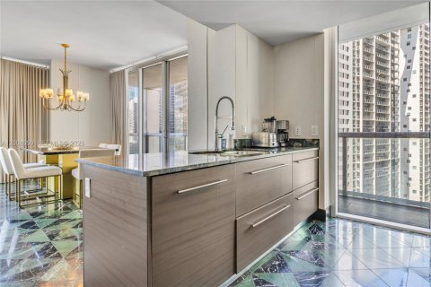Condominio en venta en Miami, Florida, 2 dormitorios, 135.54 m2 № 2074462 - foto 7