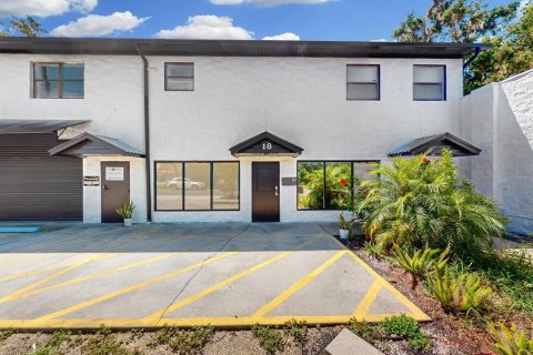 Propiedad comercial en alquiler en Kissimmee, Florida № 2111840 - foto 12