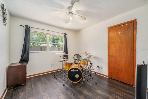 House in Ocala, Florida 3 bedrooms, 144.93 sq.m. № 2115169 - photo 26