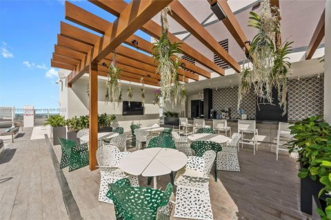 Condominio en alquiler en Miami, Florida, 2 dormitorios, 123.1 m2 № 1756080 - foto 14