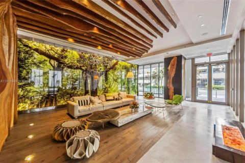 Condominio en alquiler en Miami, Florida, 2 dormitorios, 123.1 m2 № 1756080 - foto 3