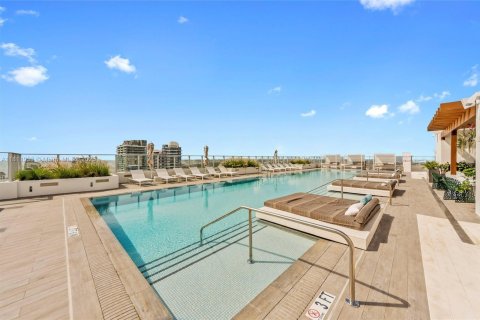 Condominio en alquiler en Miami, Florida, 2 dormitorios, 123.1 m2 № 1756080 - foto 16