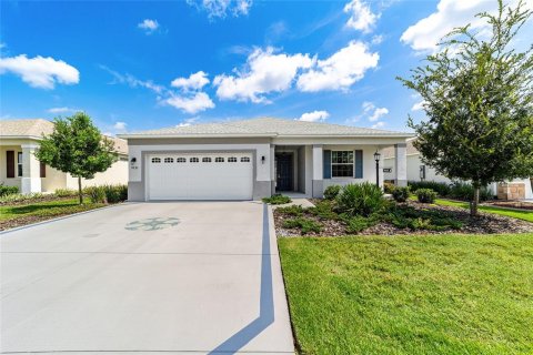 House in Ocala, Florida 3 bedrooms, 181.9 sq.m. № 1913682 - photo 3