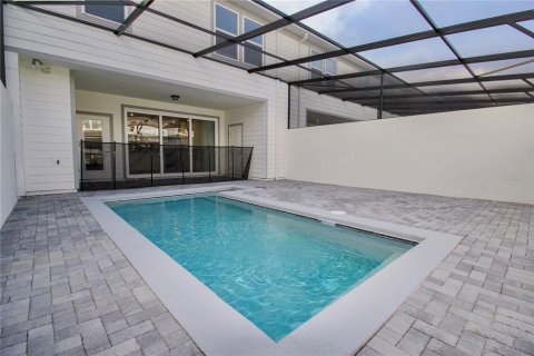 Touwnhouse à vendre à Clermont, Floride: 5 chambres, 211.91 m2 № 1918805 - photo 3