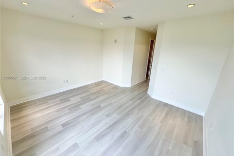 Снять в аренду кондоминиум в Майами, Флорида 3 спальни, 178.65м2, № 2057839 - фото 16