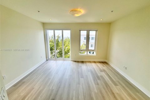 Снять в аренду кондоминиум в Майами, Флорида 3 спальни, 178.65м2, № 2057839 - фото 15