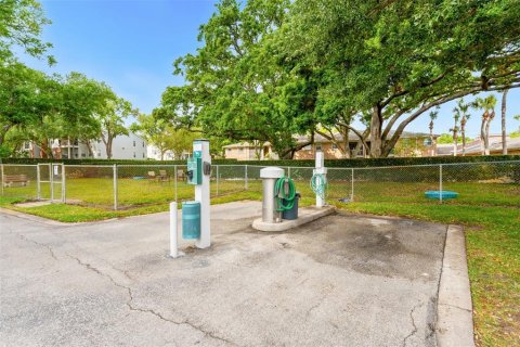 Condo in Orlando, Florida, 2 bedrooms  № 1615139 - photo 24