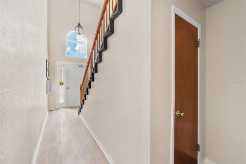 Condo in Orlando, Florida, 2 bedrooms  № 1615139 - photo 30