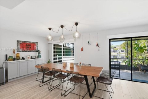 Adosado en venta en Plantation, Florida, 4 dormitorios, 201.6 m2 № 2025974 - foto 24