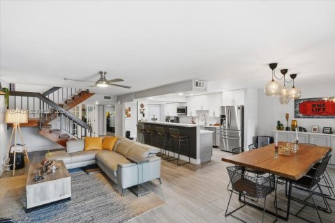 Adosado en venta en Plantation, Florida, 4 dormitorios, 201.6 m2 № 2025974 - foto 27