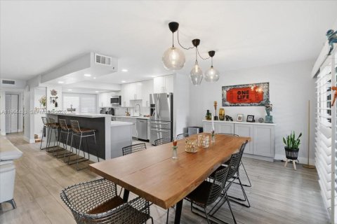 Adosado en venta en Plantation, Florida, 4 dormitorios, 201.6 m2 № 2025974 - foto 26