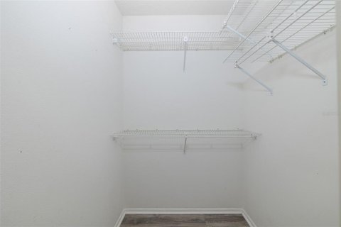 House in Palm Harbor, Florida 2 bedrooms, 111.2 sq.m. № 2208645 - photo 15