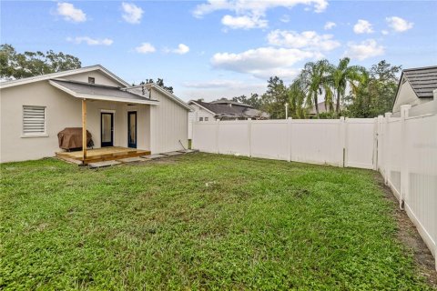 Villa ou maison à louer à Tampa, Floride: 2 chambres, 76.64 m2 № 2413894 - photo 21