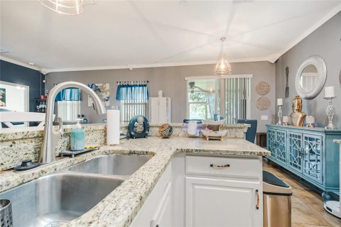 Villa ou maison à vendre à Kissimmee, Floride: 3 chambres, 151.8 m2 № 2324066 - photo 25