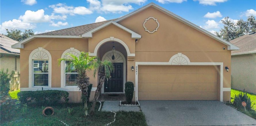 Villa ou maison à Kissimmee, Floride 3 chambres, 151.8 m2 № 2324066
