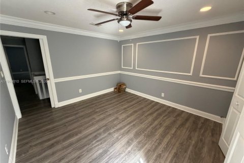 Casa en alquiler en Plantation, Florida, 5 dormitorios, 187.66 m2 № 2031868 - foto 19