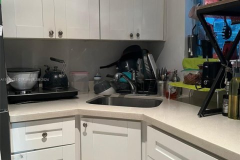 Condominio en venta en Miami Beach, Florida, 1 dormitorio, 37.16 m2 № 1710891 - foto 8