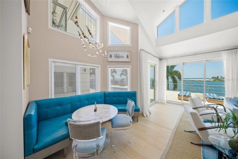 Casa en venta en Sarasota, Florida, 5 dormitorios, 637.5 m2 № 1916742 - foto 20